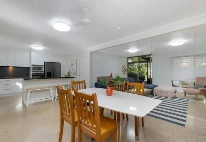 Large Family Home In Paradise! Arcadia 0*,